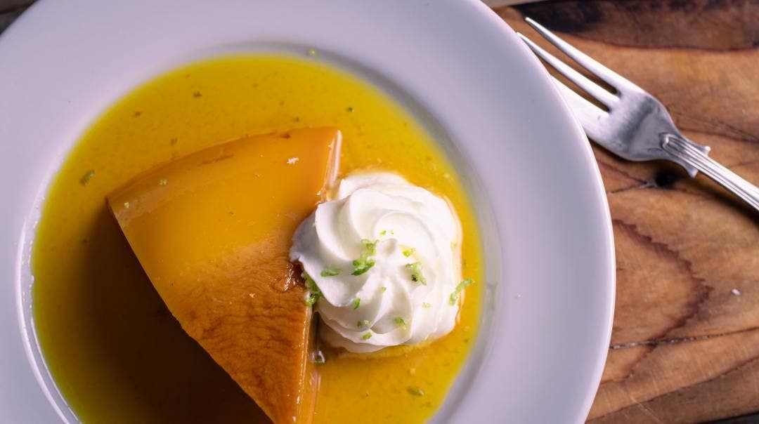 Flan de limón con Yogurt Griego